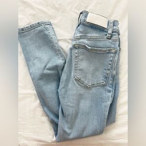 Re/Done Distressed Skinny High Waisted Jeans - Color: Destroyed Icy Blue Size 23